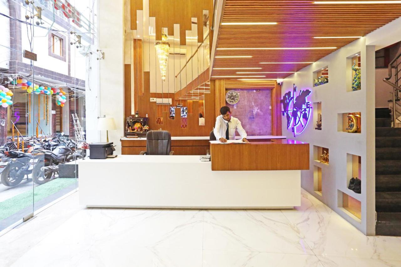 Frankstay By Hotel Mayfair Newly Built - Ню Делхи Екстериор снимка